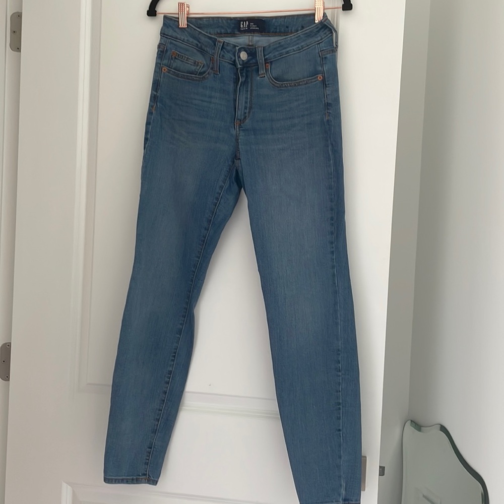 Gap Curvy Legging Jeans